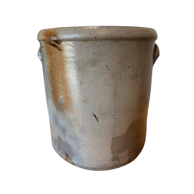 Late 20th Century Antique Salt-Glazed Stoneware Crock With Hand-Painted Cobalt Floral Motif For Sale - Image 5 of 6
