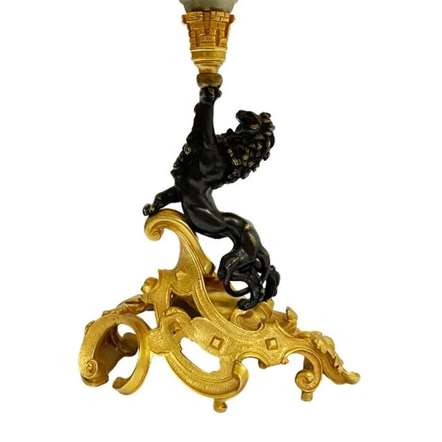 Bronze Lamp with Curled Leaf Gilded Base and Standing Lion For Sale - Image 9 of 11