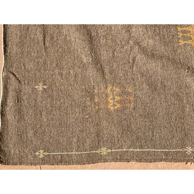 1960s Vintage 1960s Moroccan Berber Kilim Rug, Sand and Pumpkin Orange, 4'8" × 7'9" For Sale - Image 5 of 13