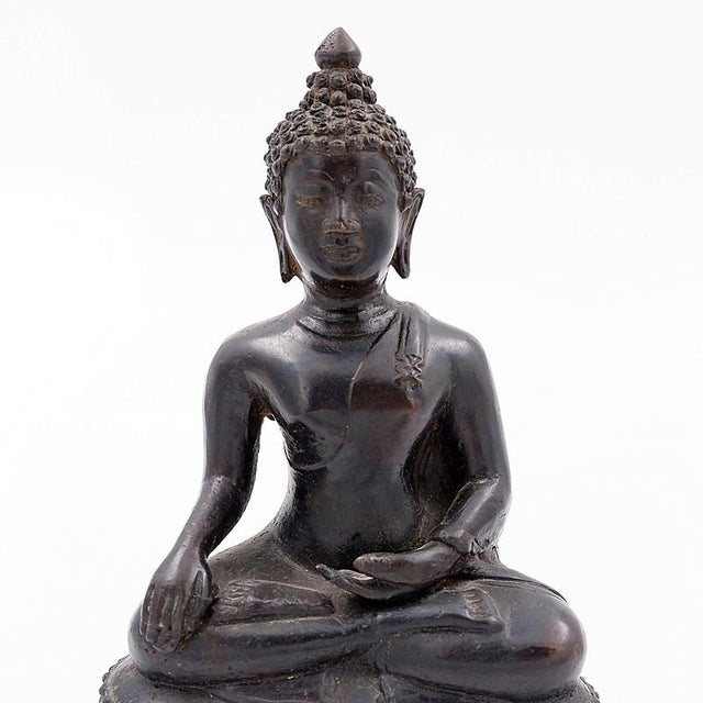 Buddha Calling the Earth to Witness Bronze For Sale - Image 6 of 15