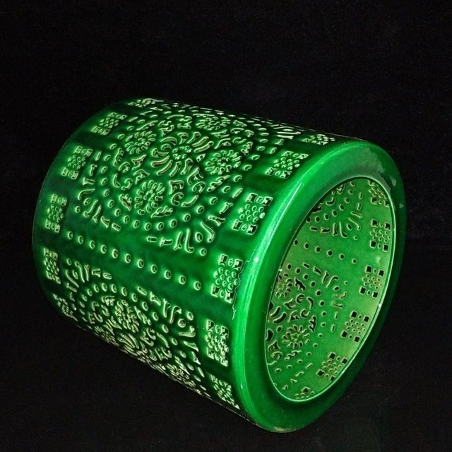 Late 20th Century Green Glazed Reticulated Porcelain Brush Pot For Sale - Image 4 of 8