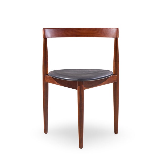 Mid 20th Century Hans Olsen for Frem Rojle Mid Century Expanding Teak Dining Table With 4 Nesting Chairs For Sale - Image 5 of 16