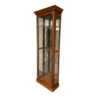 1990s Pulaski Furniture Solid Oak Lighted Curio / Display Cabinet For Sale