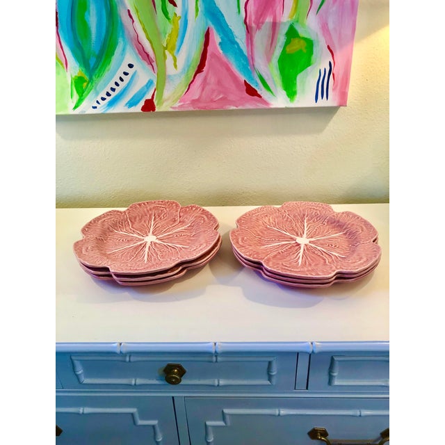Bordallo Pinheiro 1970s Bordallo Pinheiro Pink Cabbage Plates Set of 6 For Sale - Image 4 of 9