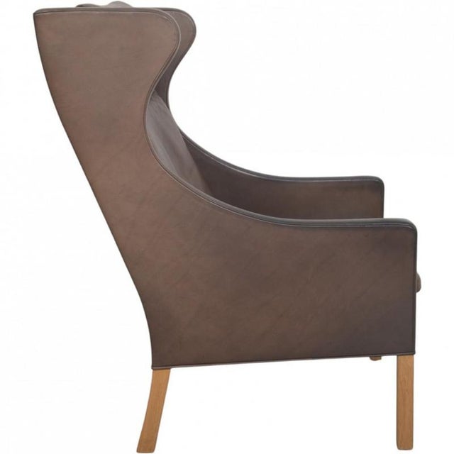 Animal Skin Set of 2204 Wing Chair and Ottoman in Brown Anilin Leather by Børge Mogensen, 2003 For Sale - Image 7 of 18