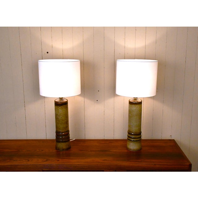 Brown Large Swedish Porcelain Table Lamps by Olle Alberius for Rörstrand, 1960s, Set of 2 For Sale - Image 8 of 11