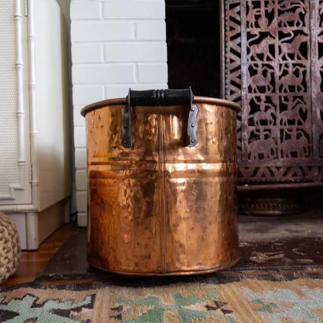 Antique Copper Boiler or Washtub for Planter Beverage Cooler or Firewood Holder For Sale - Image 10 of 17