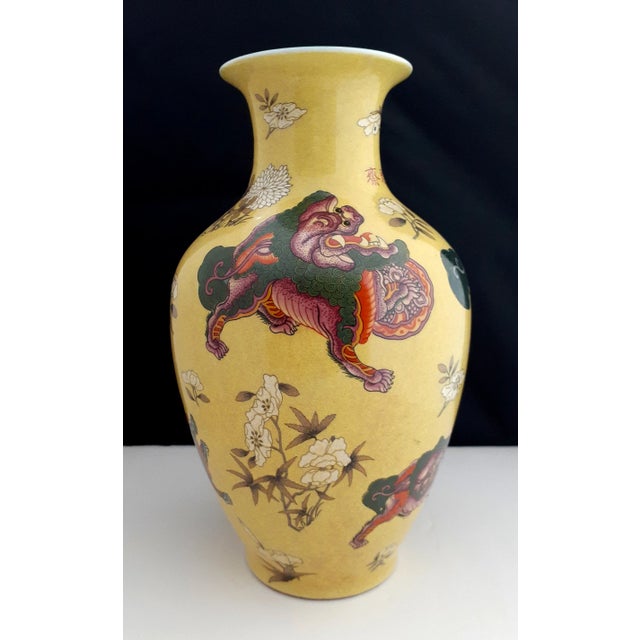 Chinese Chinese Porcelain Da Ya Zhai Qilin Fengweizun For Sale - Image 3 of 11