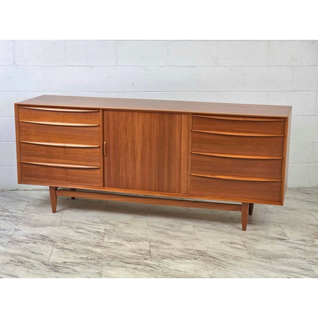 1960s Danish Modern 13 Drawer Dresser by Svend Madsen for Falster For Sale - Image 9 of 11