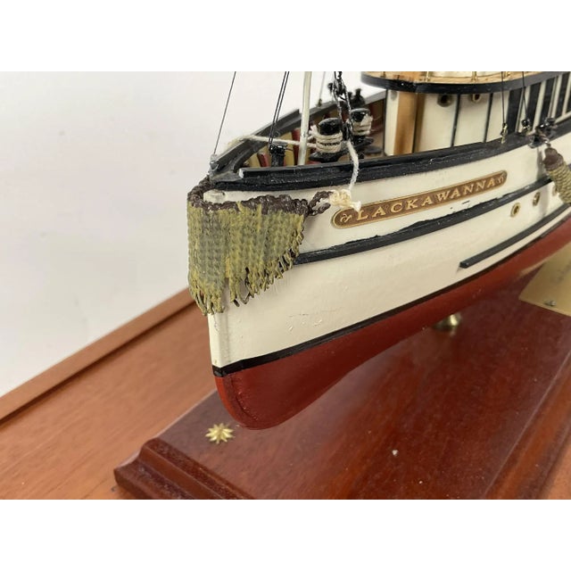 Model of the Steam Tug Lackawana For Sale - Image 12 of 12