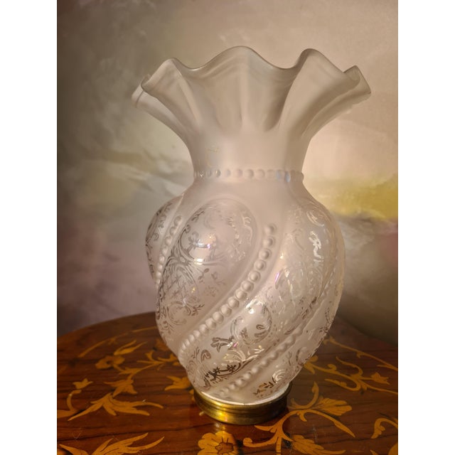Napoleon III Style Glass Tulip Shade for Oil Lamp, 1900 For Sale - Image 8 of 8