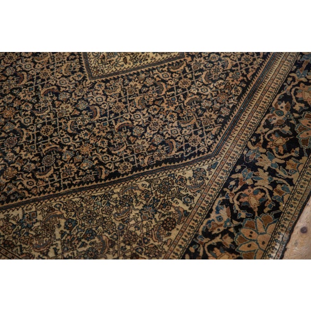 1910s Antique Persian Farahan Sarouk Herati Wool Rug For Sale In New York - Image 6 of 14