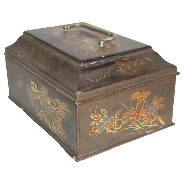 Art Deco 1930s Japanese Jewelry Box Lacquer Interior and Skeleton Key For Sale - Image 3 of 8