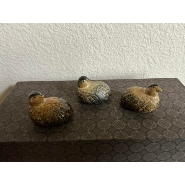Small Mid‑Century Ceramic Quail Trio For Sale In Dallas - Image 6 of 7