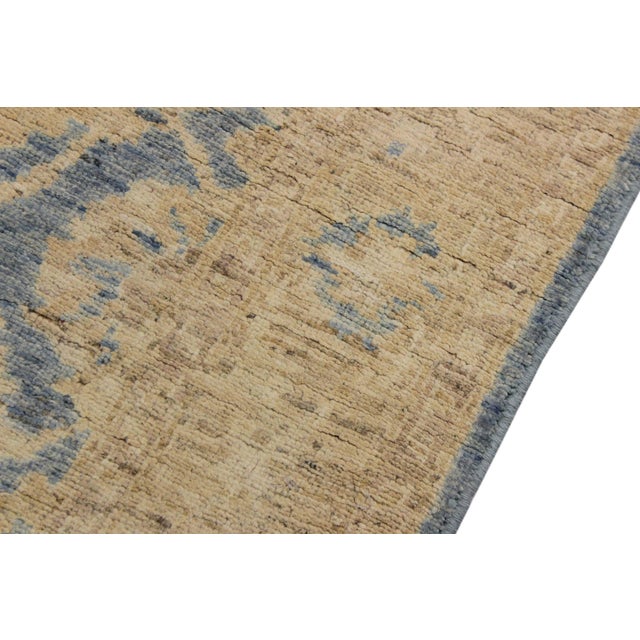 Shabby Chic Ziegler Blue/Gold Wool Runner Rug- 3'11'' X 10'11'' For Sale In New York - Image 6 of 10