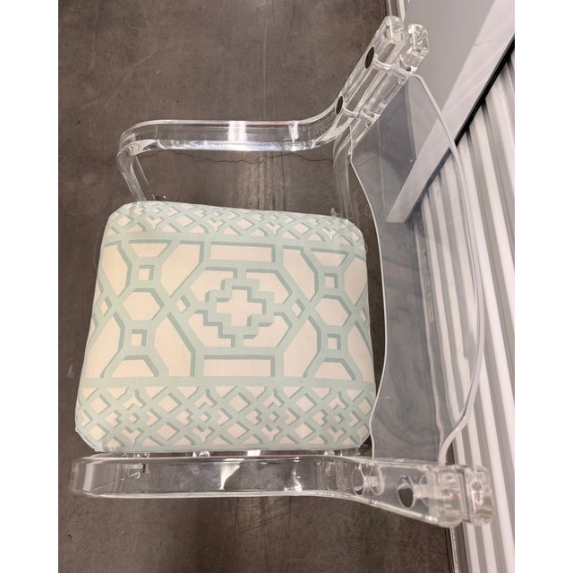 Plastic Mid-Century Lucite Chairs For Sale - Image 7 of 7