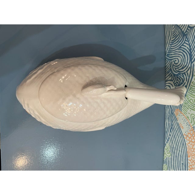 Figurative Vintage Figural Fish Tureen With Lid & Ladle – White Ceramic Coastal Nautical Serveware For Sale - Image 3 of 10