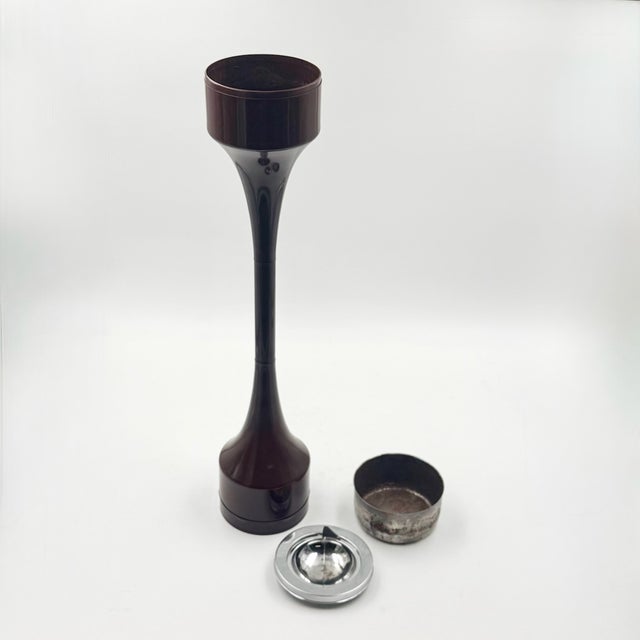 1970s Italian Space Age Floor Ashtray in Chocolate Brown Plastic from Caimi, 1970s For Sale - Image 5 of 13