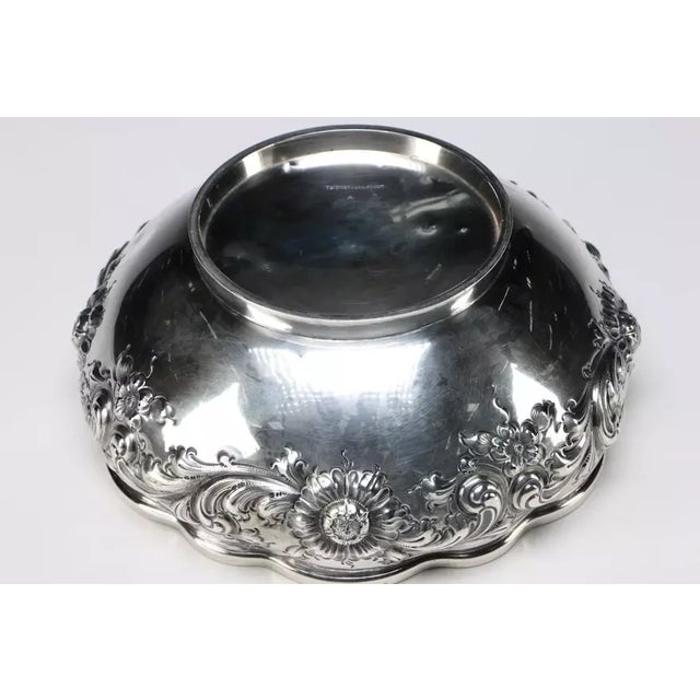 Late 19th Century Black, Starr, & Frost Sterling Silver Floral Repousse Bowl 'F' Monogram - 23ozt For Sale In New York - Image 6 of 10