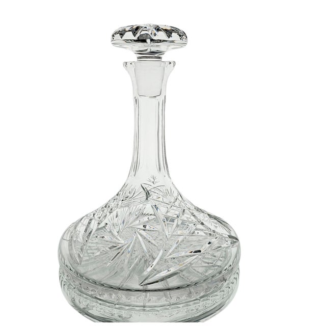 Traditional Vintage Cut Crystal Ship’s Decanter – Eleanor Pattern by American Cut – Faceted Dome Stopper – 34 Oz Barware Accent For Sale - Image 3 of 11