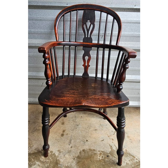 19th Century Handcrafted English Oak Windsor Armchair with great patina. Measures 20" in width, 20" in depth and 36.5" in...