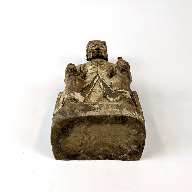 18th Century Chinese Wooden Carving of an Ancestor For Sale In San Francisco - Image 6 of 8