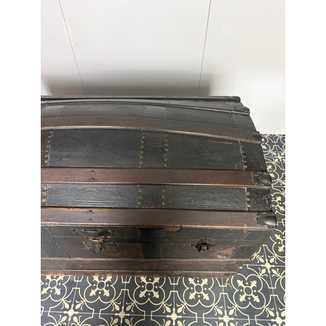 This beautiful piece is an antique dome-top (or barrel-top) steamer trunk, commonly manufactured during the late 19th...