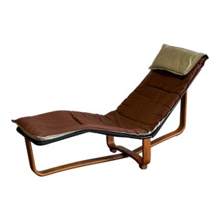 1970s Siesta Lounge Chair Reversible Leather Wool Teak in Style of Ingmar Relling Norway For Sale