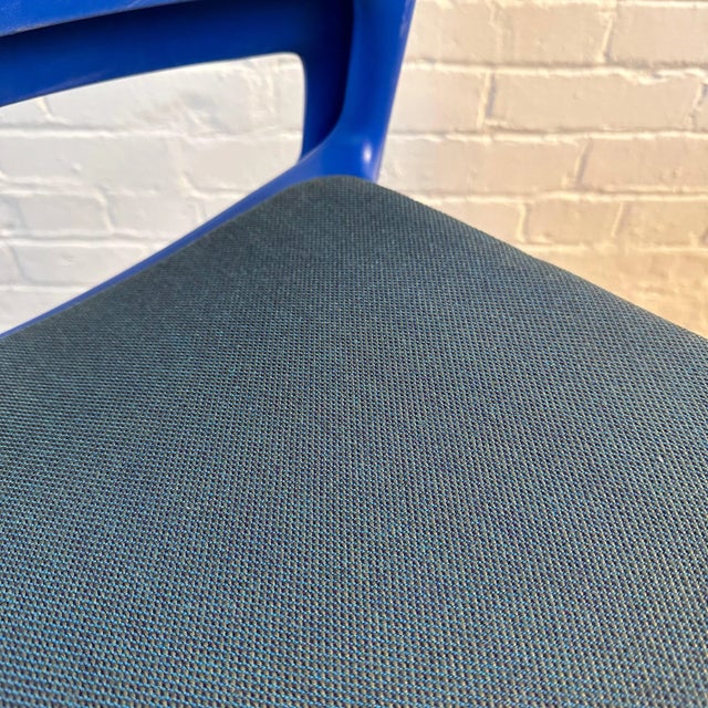 Blue Don Chadwick for Knoll Blue Spark Stacking Chairs - a Pair For Sale - Image 8 of 12