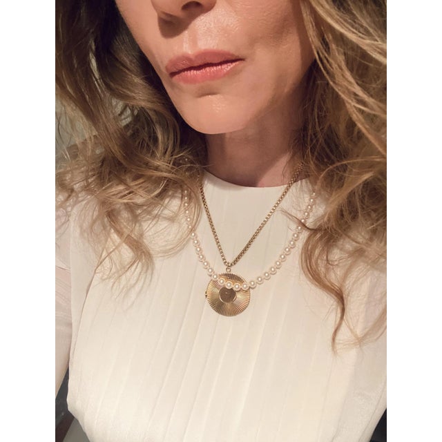 Early 21st Century Pearl Necklace From Mikimoto Akoya Pearls and 18 Karat Gold For Sale - Image 5 of 12