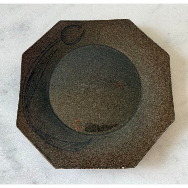 2000 - 2009 Set of 3 Vintage Handmade Stoneware Octagonal Plate For Sale - Image 5 of 8