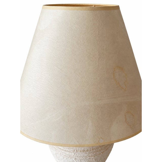 Cream 1980s White Textured Urn Table Lamp With Raised Bands and Cream Empire Shade For Sale - Image 8 of 9