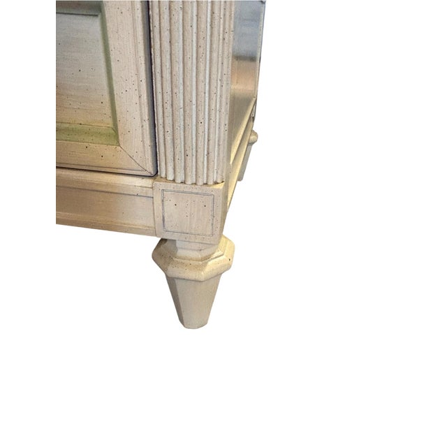 Vintage 1972 Thomasville French Provincial Drop-Leaf Server in Distressed Cream For Sale - Image 10 of 10