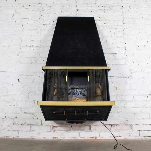 Late 20th Century Mid to Late 20th Century MCM to Modern Electric Fireplace by Arvin Industries Freestanding or Wall Mounted For Sale - Image 5 of 18