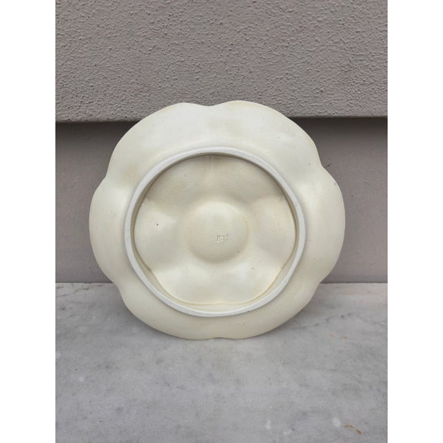 Gien 19th Century Majolica Pink & Blue Oyster Plate Gien For Sale - Image 4 of 4