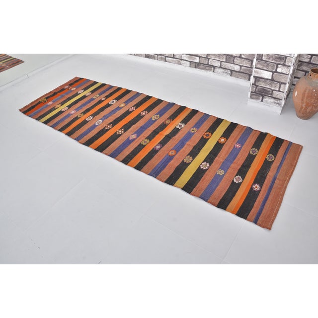 Neutral Vintage Handwoven Kilim Rug For Sale - Image 4 of 7