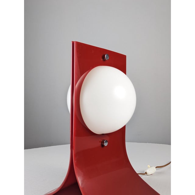 Red Acrylic Area Type Table Lamp attributed to Neal Small, 1960s For Sale - Image 6 of 10