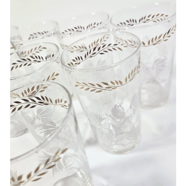 Vintage Art Deco Gold and White Floral Tumblers- Set of 8 For Sale - Image 10 of 11