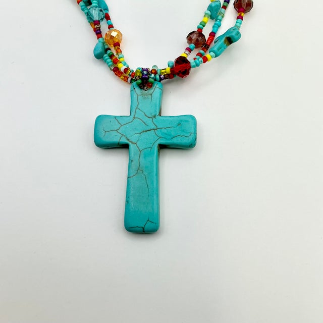 Metal 1970s Vintage Southwestern Navajo Boho Chic Faux Turquoise Cross Pennant Beaded Necklace, 22” For Sale - Image 7 of 11