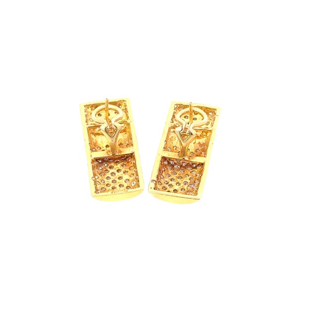 Mid-Century Modern Vintage Diamond Earrings 4.52 Carats 18k Yellow Gold - Signed Hs, Pair For Sale - Image 3 of 3