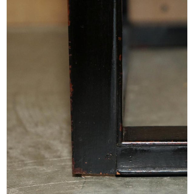 Antique Victorian Chinese Lacquered Side Table, 1880 For Sale - Image 11 of 18