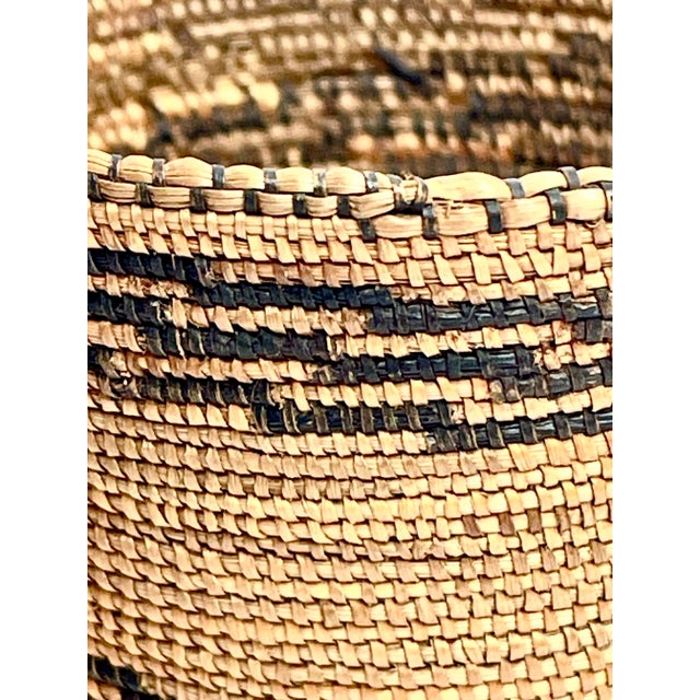 African Woven Tutsi Baskets- a Set of 3 For Sale In Chicago - Image 6 of 8
