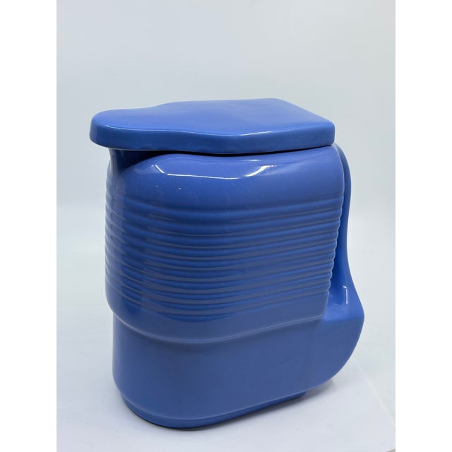 1930’s Blue Milk Storage Container With Lid by Westingtonhouse For Sale In New York - Image 6 of 9