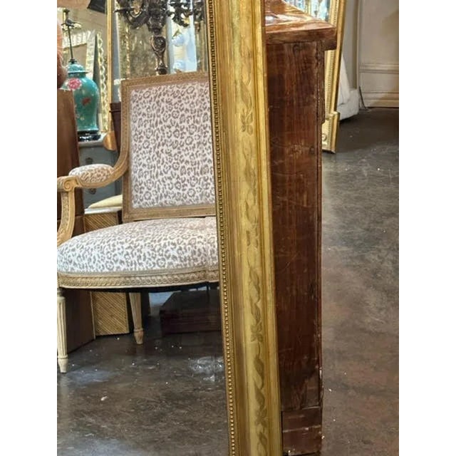 19th Century 19th Century French Louis Philippe Giltwood Mirror With Crest For Sale - Image 5 of 7