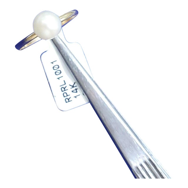 ♥ Product Summary ♥ Main Stone: Pearl Band Material: 14k Yellow Gold Pearl Size: 6mm