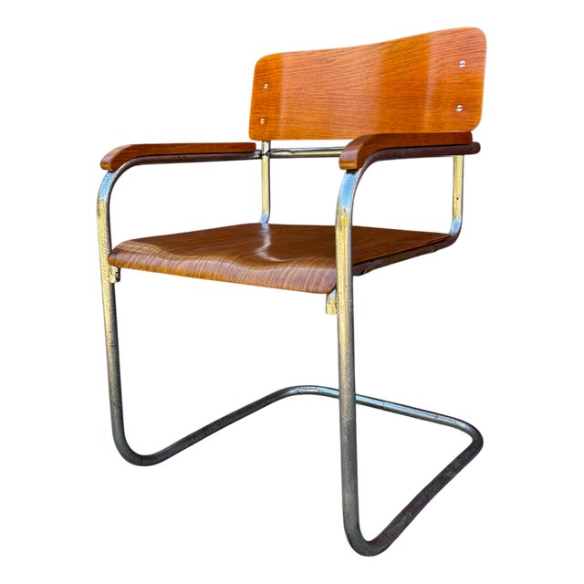 Bauhaus Tubular Armchair B34 attributed to Marcel Breuer, Europe, 1930s For Sale
