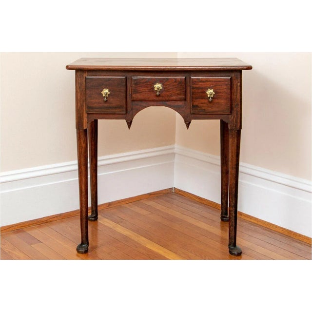 Mid-18th Century George III Walnut Lowboy Side Table With Pad Feet For Sale - Image 12 of 12