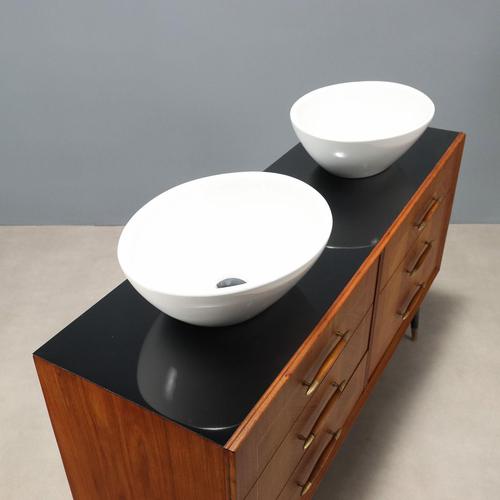 Vintage Chest of Drawers in Mahogany Veneer with Sinks, 1960s For Sale - Image 3 of 11