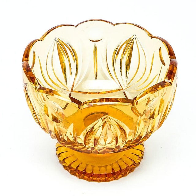 Platter was produced around 1930 by Huta Józefina. It is made of faceted glass. It is preserved in very good condition....