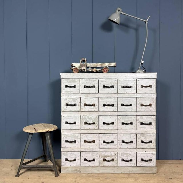 Workshop Chest of Drawers in Light Grey For Sale - Image 17 of 17